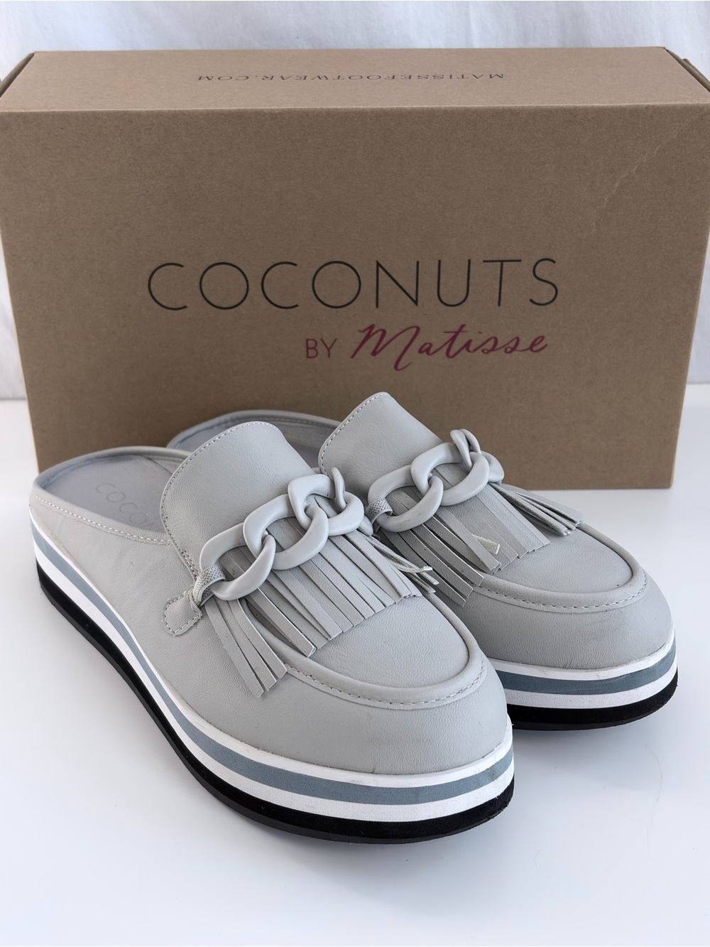 Coconuts by Matisse Maren Light Gray Fringe Chain Platform Mules size 9